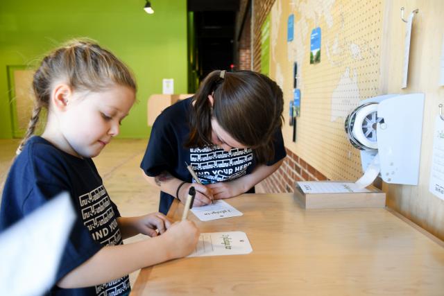 Student Pledges to Take Action for Elephants at The Sanctuary's Elephant Discovery Center Student Pledges to Take Action for Elephants at The Sanctuary's Elephant Discovery Center